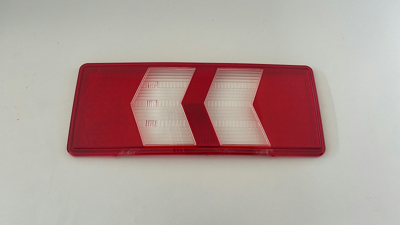 卡車(chē)后尾燈用染色PMMA材料：安全性與耐用性的完美解決方案