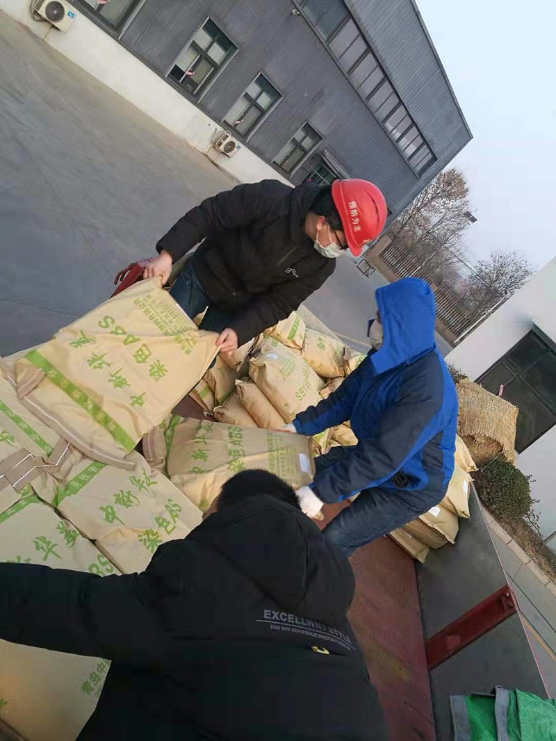 阻燃ABS染色顆粒準(zhǔn)備裝車(chē)