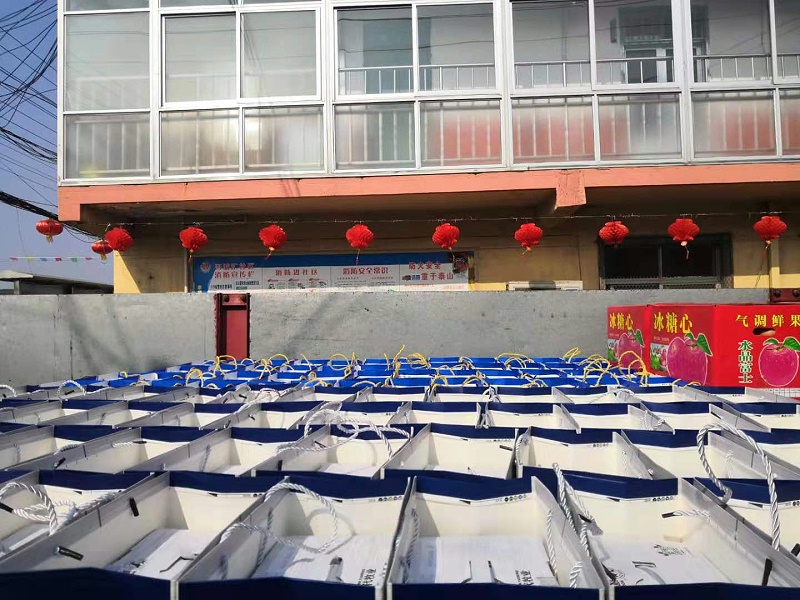 公司為西城匯社區(qū)捐贈的物資