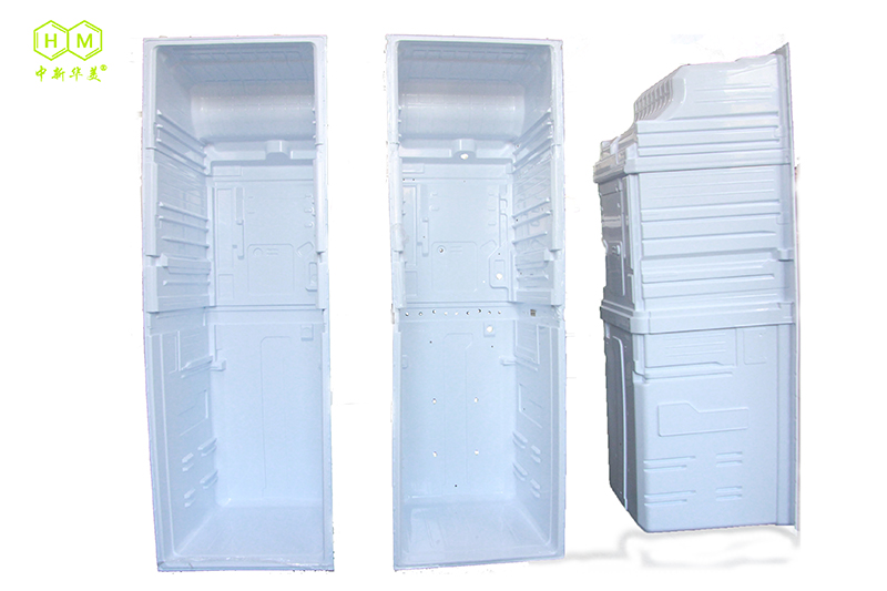 客戶用我司冰箱內(nèi)膽材料吸塑成的冰箱內(nèi)膽