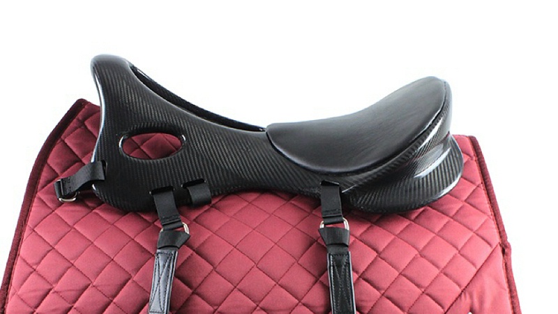 賽級馬鞍用碳纖尼龍材料